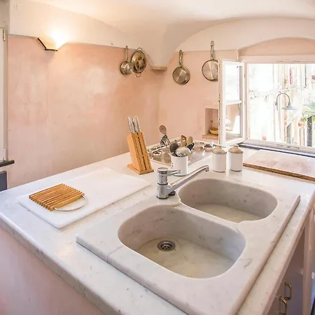 בית נופש Gallinara *