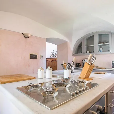 Gallinara בית נופש בורג'ו ורצי